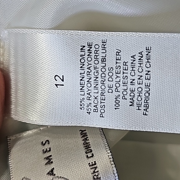 EMMA JAMES shacket button down. 55% linen. 45 rayon. Size 12 White With lavender - Picture 9 of 11